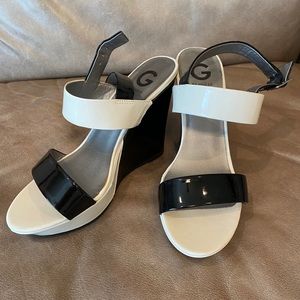 Guess platform sandals